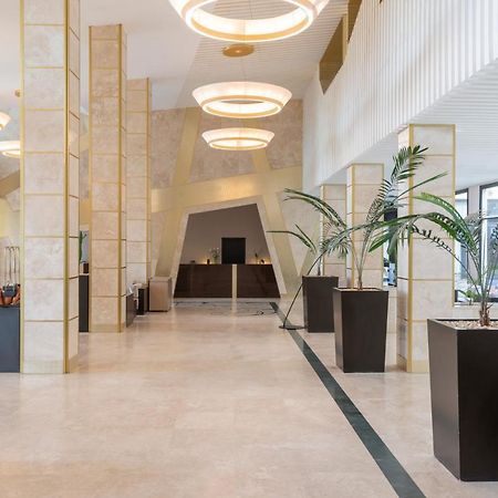 Radisson Blu Hotel N'Djamena Bagian luar foto