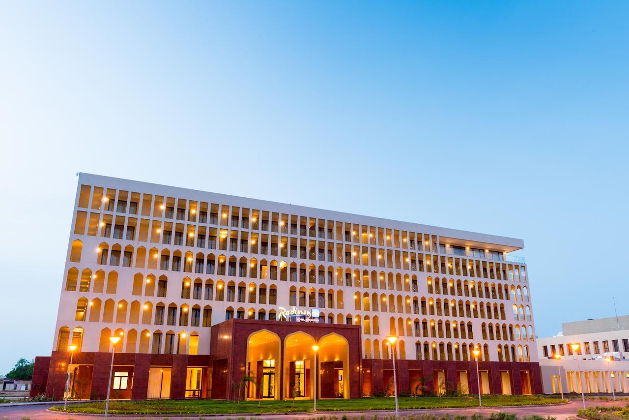 Radisson Blu Hotel N'Djamena Bagian luar foto